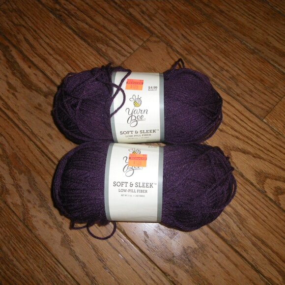 2 Skeins Yarn Bee Soft & Sleek Chunky Yarn - Color Plum - 211 yds. - Picture 1 of 1